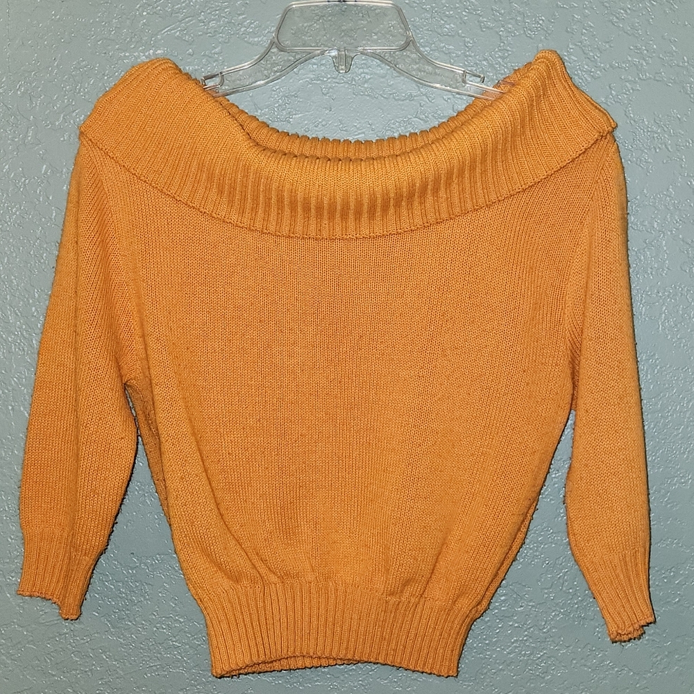 Orange strapless mid sleeve shirt - New